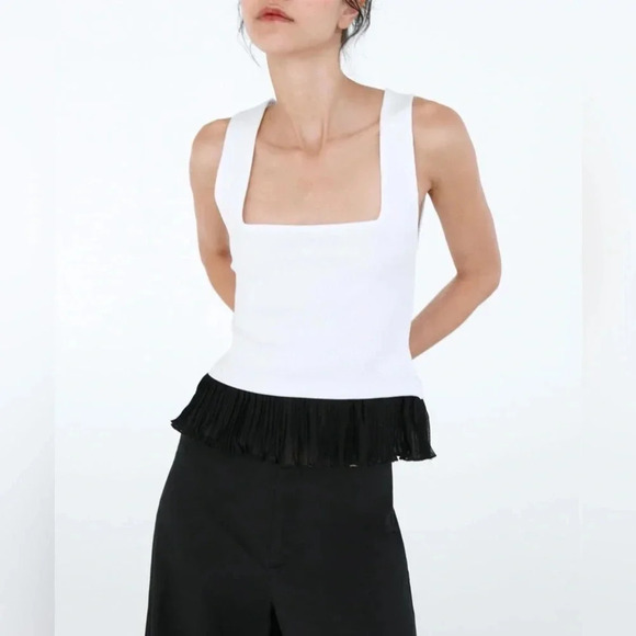ZARA | Ribbed Tank with Ruffle - Size M - Picture 1 of 5